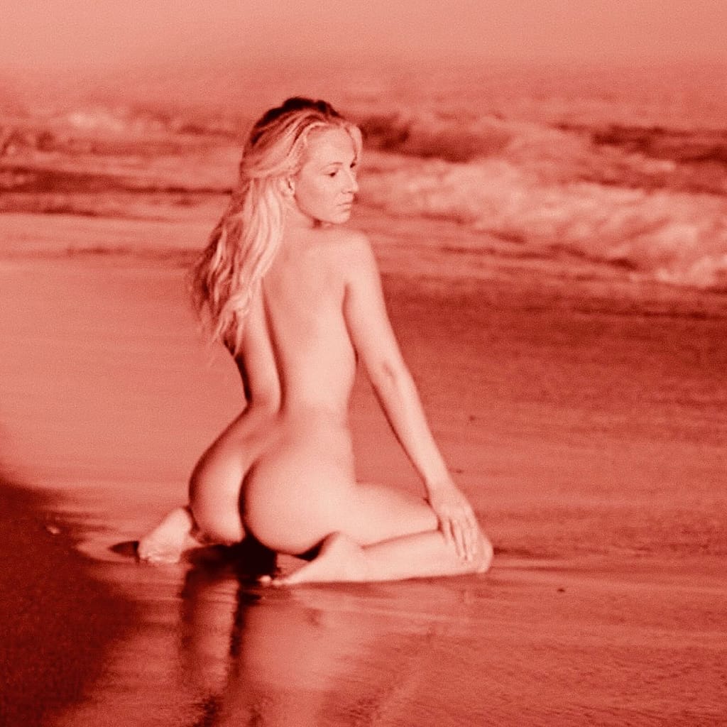 INDEPENDENT SUBMISSVE FETISH ESCORT jO