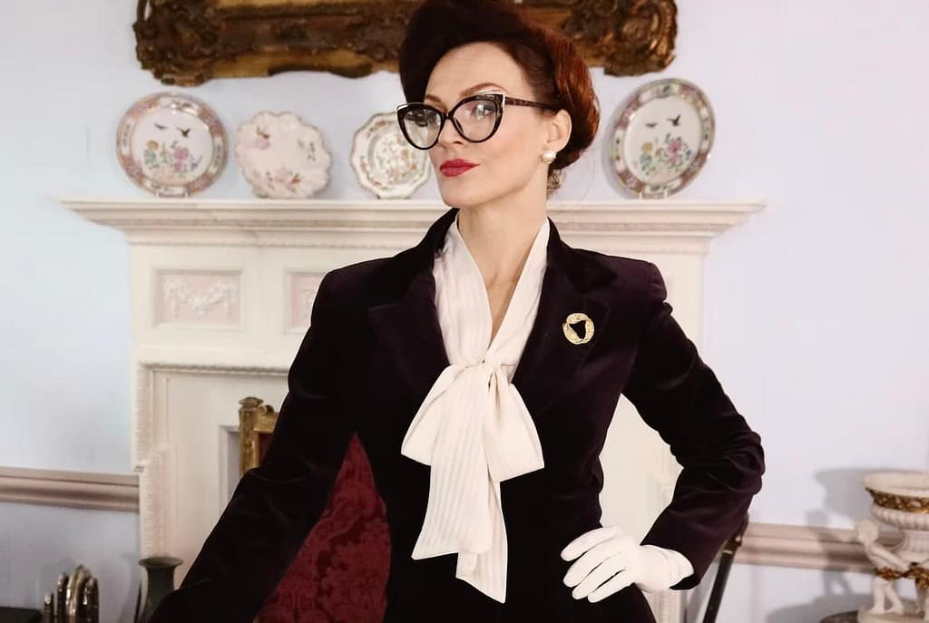 Dominatrix Eris Martinet, United Kingdom