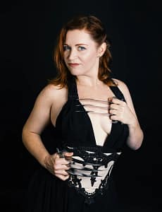 Dominatrix in Paris, France: Mistress Inanna Justice