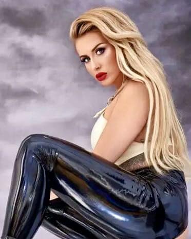 Lady Jenna Rose, Domina in Hamburg
