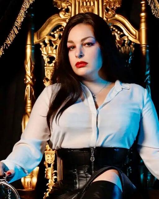 Madame Eva Liliel Black, Domina in Stuttgart