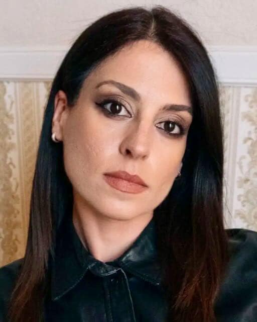 Portrait of Mistress Aido Akida, a Berlin Dominatrix exploring power, sexuality, art, and self-discovery through Femdom.