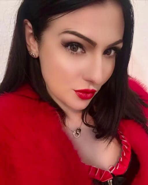 Lady Zara, Budapest dominatrix known for psychological control, verbal dominance and intense submission