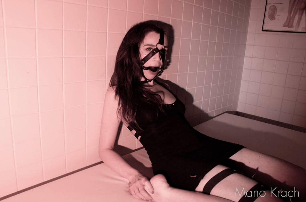 Sklavin Usagi im Interview auf Lady-Sas.com