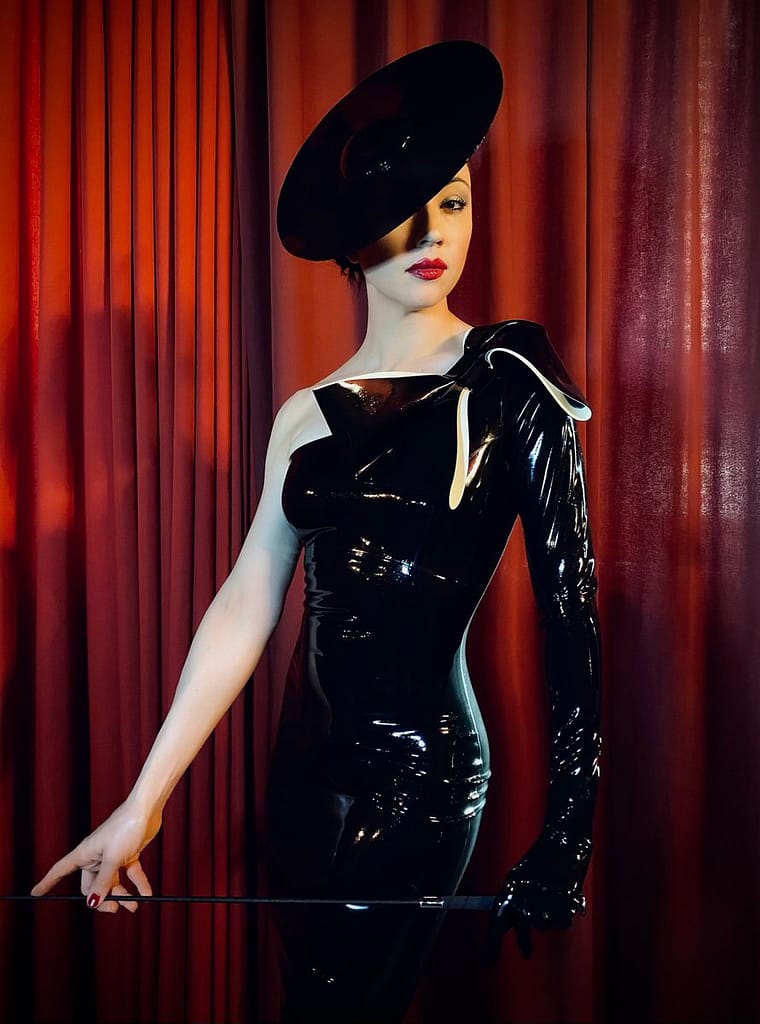 Mistress Lady Mephista