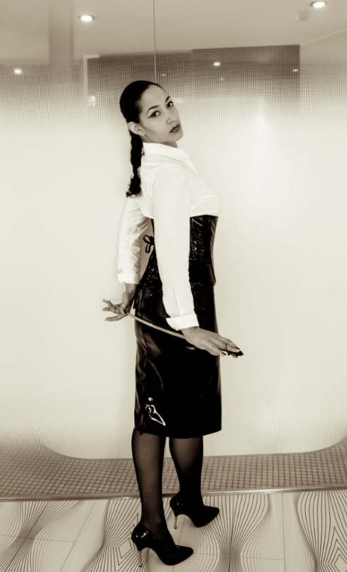 Domina Madame Curie