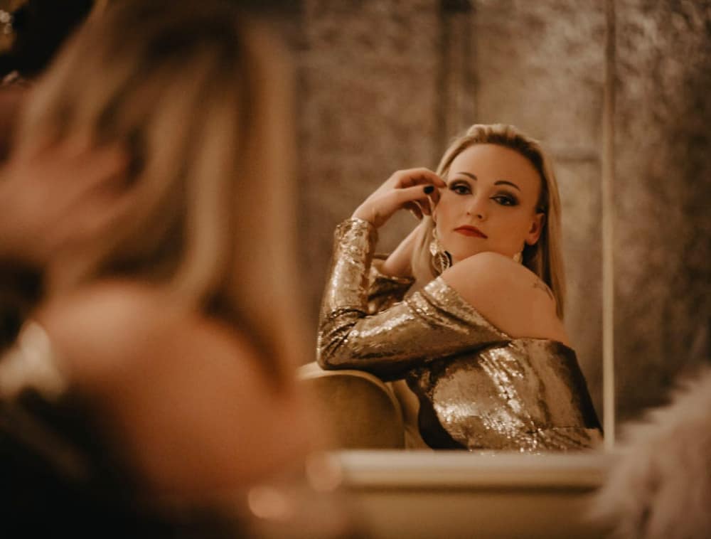 Mistress Kinga Pearl