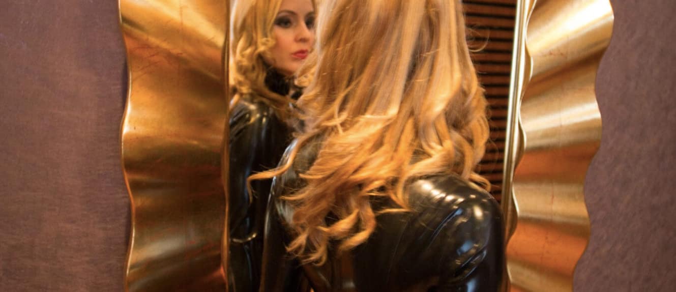 Herrin Lady Nadine Zurich