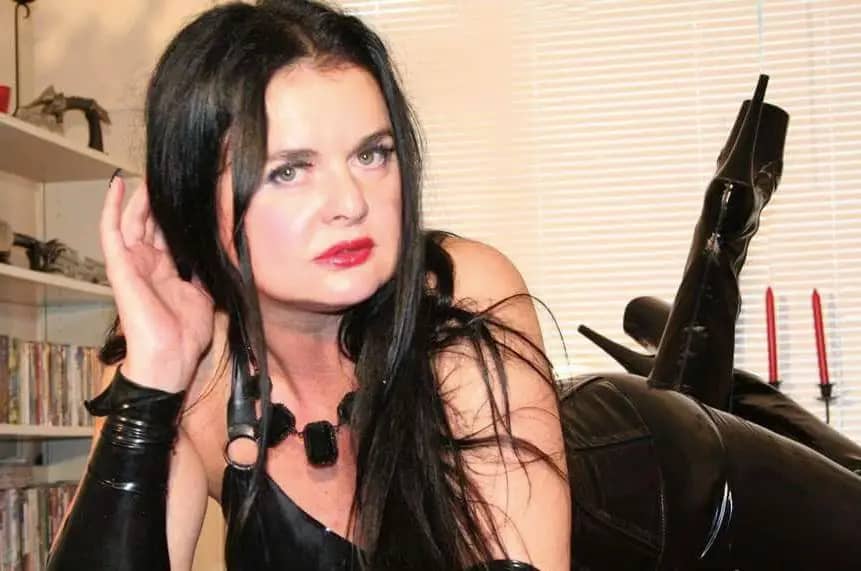 Dominatrix Dinah, Amsterdam/Dubai