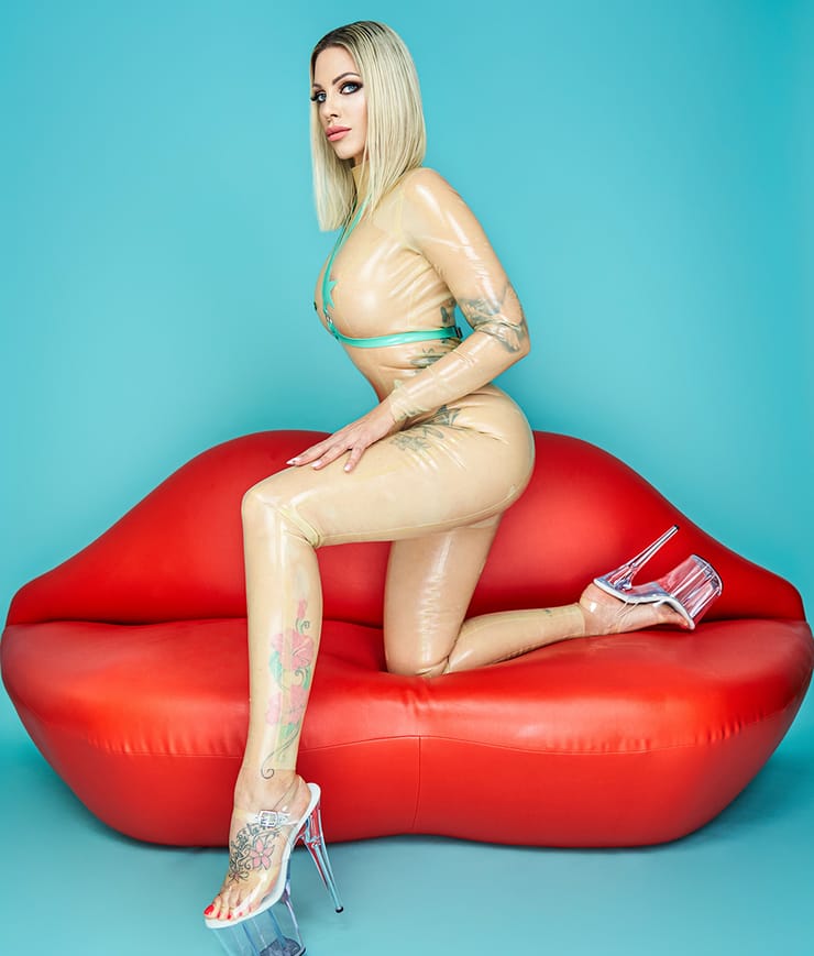 Domina Aurora Nia Noxx