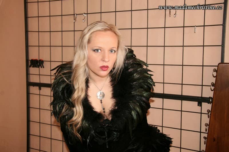 OWK Dominatrice Madame Christine